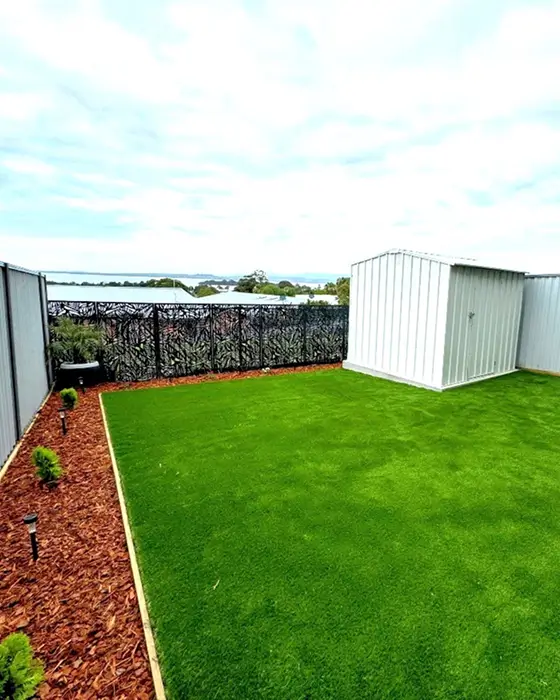 Roald Place, Leumeah